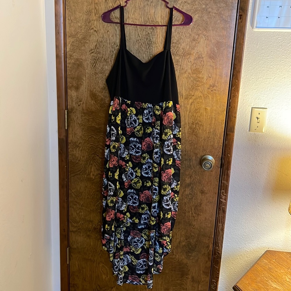 Torrid Skulls & Flowers Dress (18)